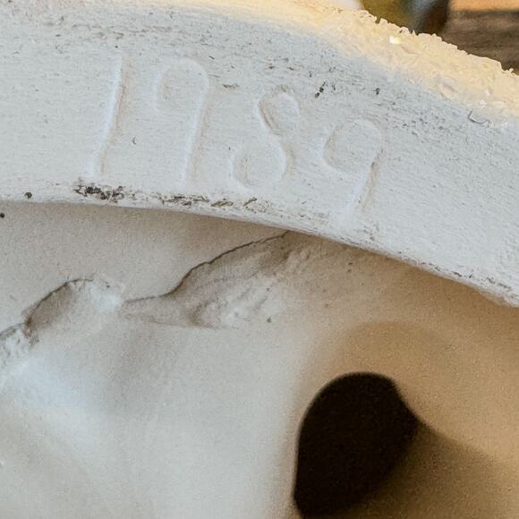 1989 Vintage Provincial Mold, Old World Santa Claus Ceramic Tabletop Decor, 11”H - Picture 6 of 12